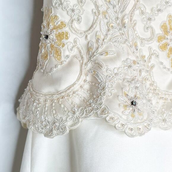 Oleg Cassini Ivory Satin Beaded Beaded Ball Gown Bridal Wedding Dress NWOT - Picture 8 of 16